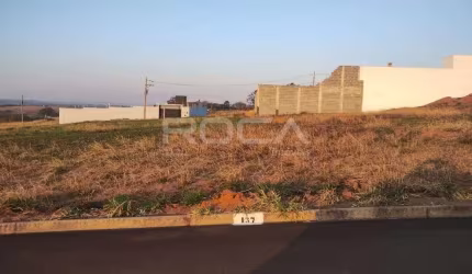 Terreno à venda em Vista Alegre, São Carlos - Oportunidade imperdível!