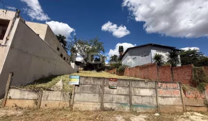 Espaço perfeito para construir o seu sonho no Parque Santa Mônica, São Carlos