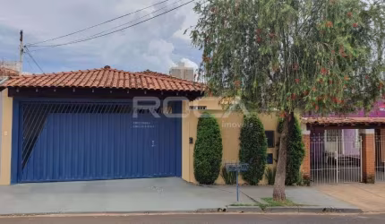 Encantadora casa à venda no bairro Cidade Jardim, São Carlos