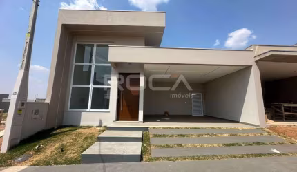 Casa à venda no Condomínio Jardim Jóckei Club A em São Carlos