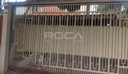 Casa à venda em São Carlos - 4 dormitórios, 2 suítes, localizado no bairro Cidade Jardim