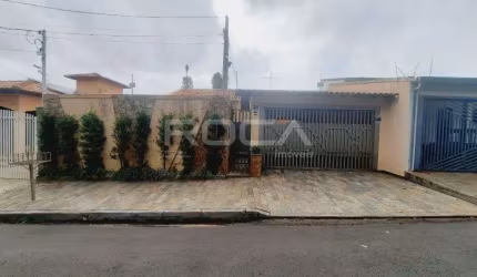 Casa com 3 quartos à venda no Jardim Cardinalli, São Carlos , 350 m2 por R$ 900.000