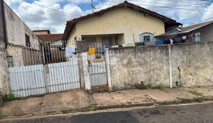 Casa com 3 quartos à venda na Travessa Antonio Suriano, 70, Chácara São Caetano, São Carlos, 87 m2 por R$ 130.000