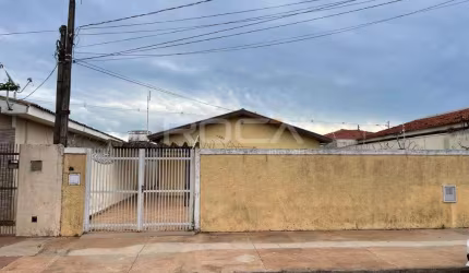 Venda de Casas / Padrão na cidade de São Carlos