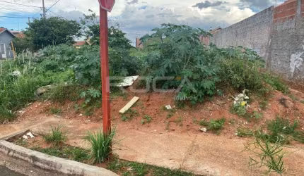 Terreno à venda no Conjunto Habitacional Planalto Verde, São Carlos  por R$ 80.000