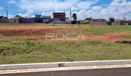 Terreno à venda em condomínio de luxo em Santa Felícia, São Carlos