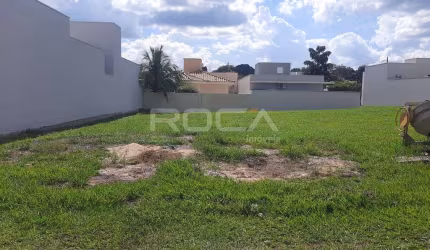 Terreno em condomínio fechado à venda no Condomínio Residencial Village São Carlos ll, São Carlos  por R$ 330.000