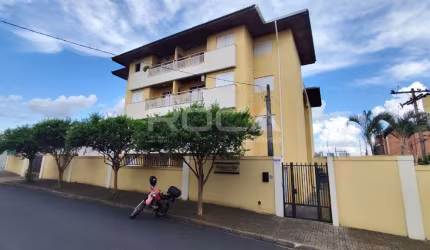 Apartamento padrão com 2 dormitórios para alugar no Jardim Alvorada, São Carlos