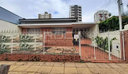 Casa comercial com 1 sala à venda no Centro, São Carlos , 147 m2 por R$ 800.000