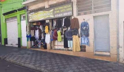 Oportunidade única! Casa comercial à venda no Centro de São Carlos