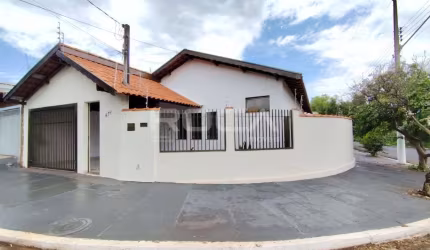 Casa Padrão com 3 Dormitórios em Residencial Samambaia, São Carlos