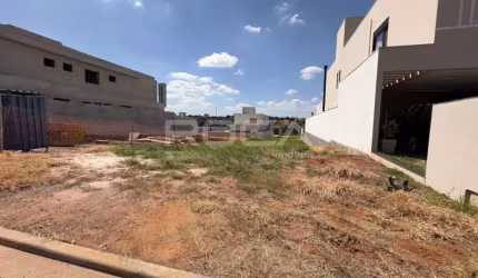 Terreno no Condomínio Parque Faber Castell em São Carlos - Oportunidade Imperdível!