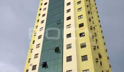 Sala comercial à venda no Jardim Paraíso, São Carlos: 4 salas, 2 banheiros, copa e garagem!