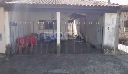 Casa Padrão de 2 dormitórios à venda em Cidade Aracy, São Carlos