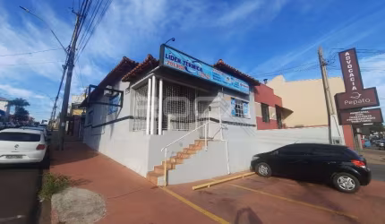 Espaço Comercial no Centro de São Carlos - Perfeito para o seu Negócio!