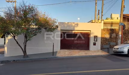Casa com 3 quartos à venda na Rua Rosalino Bellini, 456, Jardim Santa Paula, São Carlos, 230 m2 por R$ 790.000