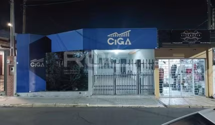 Casa comercial para alugar no Centro de São Carlos, 3 dormitórios!