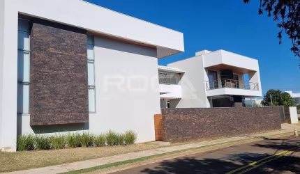 Casa de luxo em condomínio fechado em Quebec, São Carlos