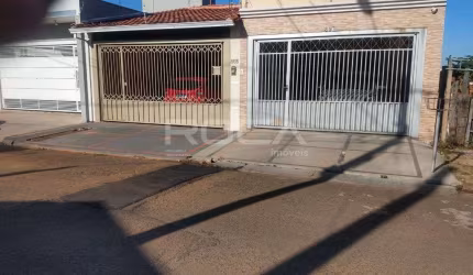 Casa de Padrão à venda em Santa Felícia, São Carlos - 3 dormitórios
