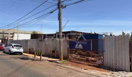 Apartamento de 2 dormitórios no CENTRO - São Carlos