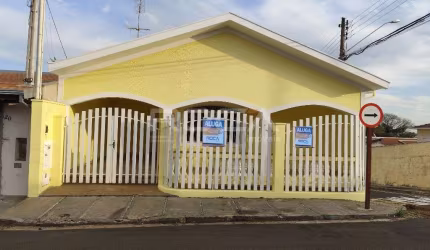 Linda casa de padrão para alugar em Rancho Velho, São Carlos