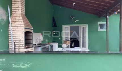 Linda chácara à venda em Balneário Santo Antônio, Itirapina!