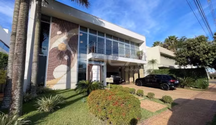 Espetacular casa de 4 suítes com piscina aquecida no Parque Faber Castell I