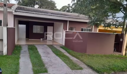 Casa de 3 dormitórios no Bosque de São Carlos | Condomínio com churrasqueira e móveis planejados