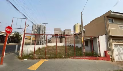 Terreno Comercial à venda na Vila Pureza, São Carlos - Oportunidade única!