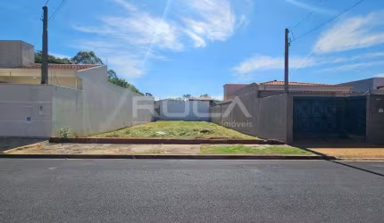Terreno à venda no Parque dos Timburis, São Carlos - Excelente oportunidade!