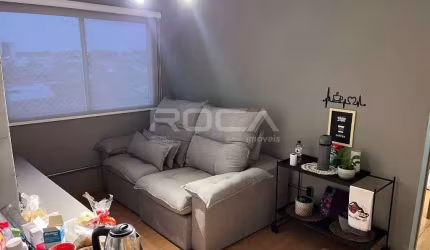 Apartamento padrão com 2 dormitórios no Parque Faber Castell II - São Carlos