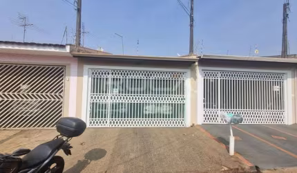 Casa Padrão à venda no Jardim Bandeirantes, São Carlos: 3 dormitórios, suíte, edícula