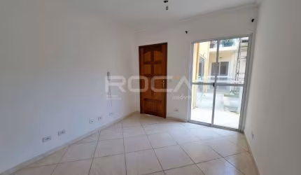 Apartamento térreo com 2 dormitórios no Jardim Tangará - São Carlos