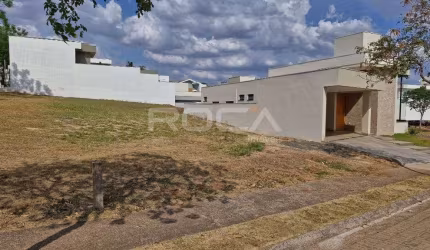 Terreno à venda no Condomínio Parque Sisi em São Carlos