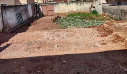 Oportunidade única! Terreno padrão à venda no Jardim Beatriz, São Carlos