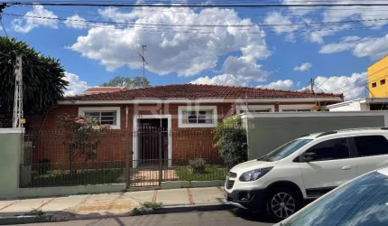 Casa Comercial à venda no Centro, São Carlos - Oportunidade única!