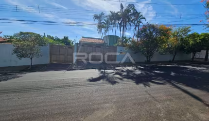 Casa de Alto Padrão com 3 Dormitórios no Jardim Cardinalli - São Carlos