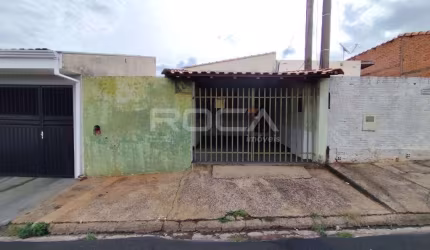 Casa aconchegante à venda e locação no belo bairro Belvedere em São Carlos!