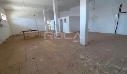 Salão Comercial para Alugar no Jardim São João Batista - São Carlos