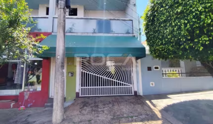 Casa de luxo com 4 suítes na Vila Carmem em São Carlos