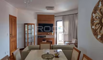 Apartamento Padrão à venda em Chácara Parollo, São Carlos - 3 dormitórios, sacada e muito mais!
