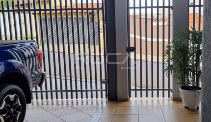 Casa à venda no Jardim Nova Santa Paula, São Carlos: 3 dormitórios, 1 suíte, cozinha, lavanderia e sala!