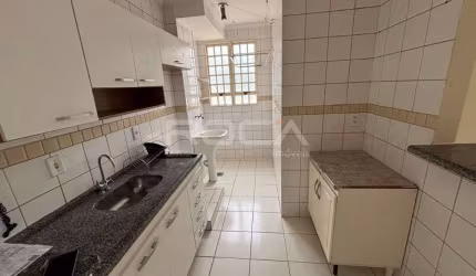 Apartamento Padrão com 2 dormitórios na Vila Pelicano, São Carlos