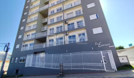 Studio moderno à venda e locação no Centro de São Carlos