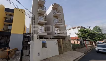 Apartamento de 1 dormitório com armários no Jardim Bethânia, São Carlos