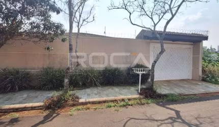 Casa de alto padrão com 4 suítes no Parque Santa Mônica em São Carlos