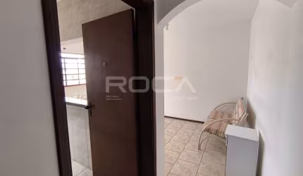 Confortável apartamento padrão com 2 dormitórios no Jardim Nova Santa Paula