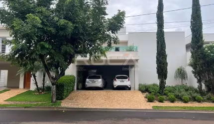 Linda Casa à Venda no Condomínio do Jardim Jóckei Club A em São Carlos