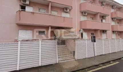 Apartamento completo para alugar no bairro Jardim Lutfalla em São Carlos