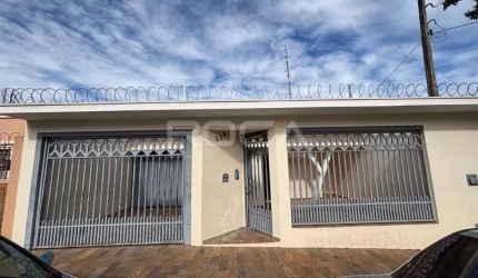 Casa padrão com 2 dormitórios e suíte na Vila Costa do Sol, São Carlos